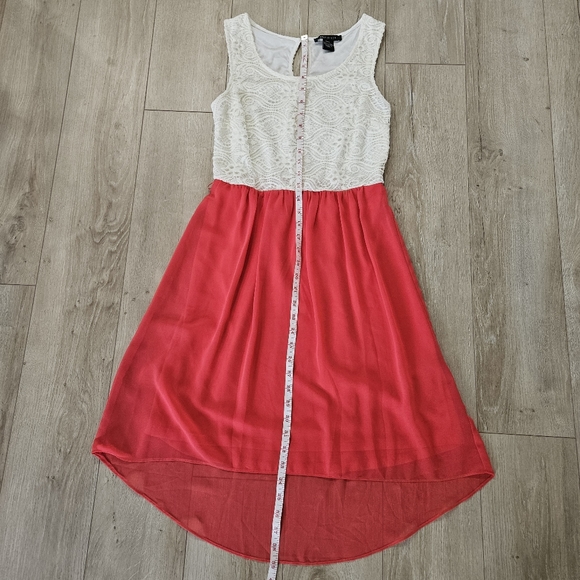 Suzy Sheir Dress, Small, White/Pink - Picture 11 of 12